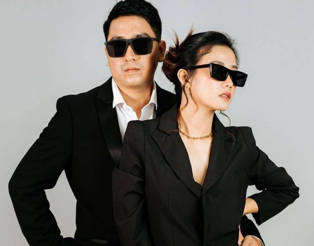 Positive Review - Love, D. Concepts